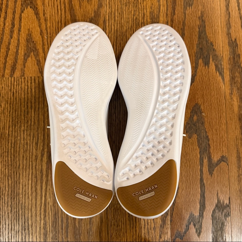 Cole Haan Grand Crosscourt Tennis 2.0 Sneaker with Cream Suede Back - Picture 7 of 7